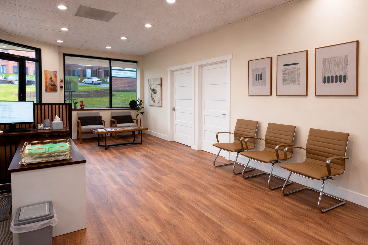 10 Decibel Hearing interior