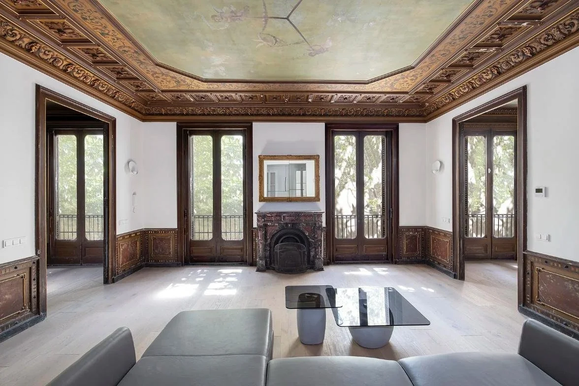 Historic 11th Century apartment renovation in Barcelona Gothic Quarter