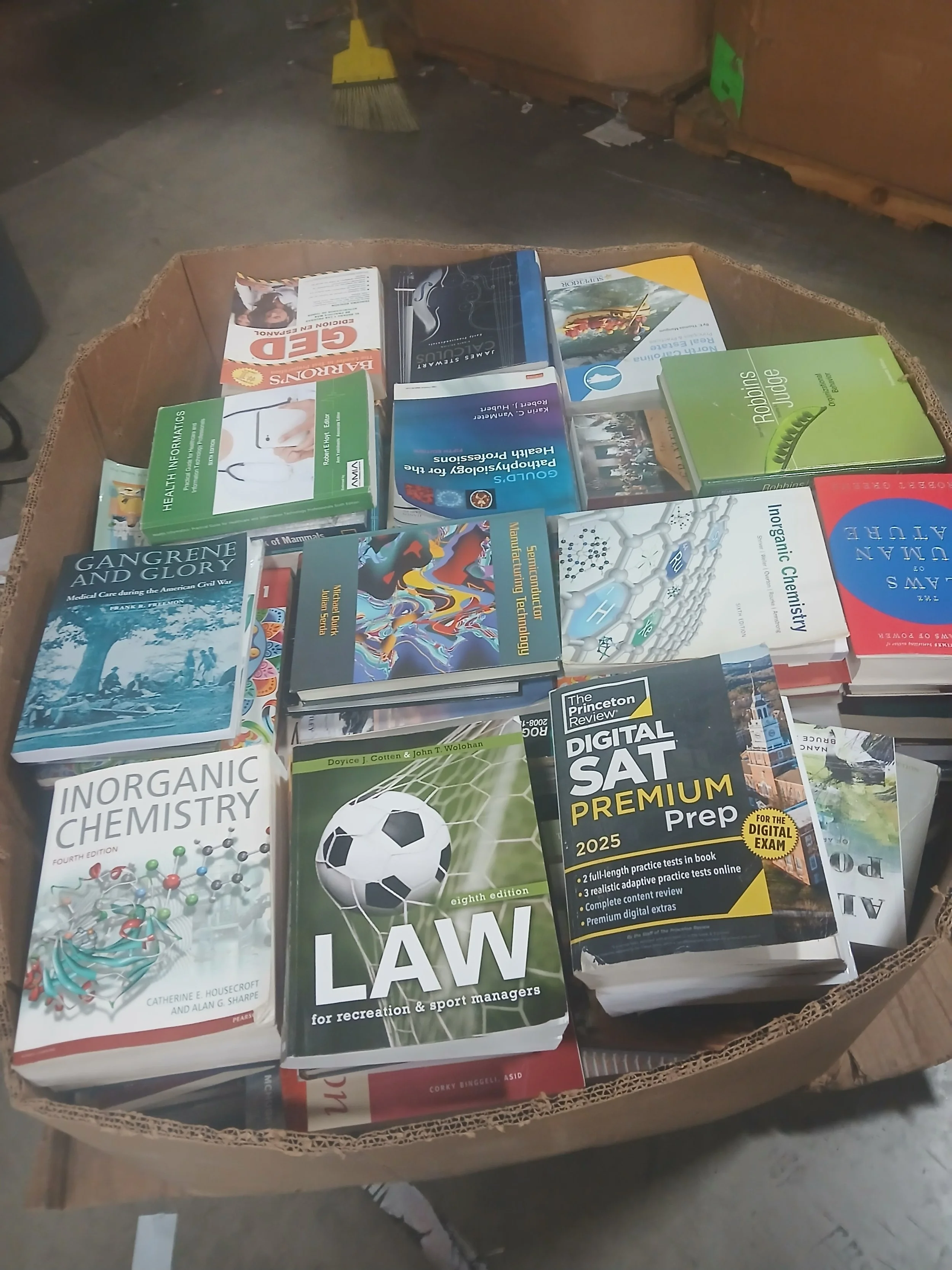 Premium Book Pallet Quality