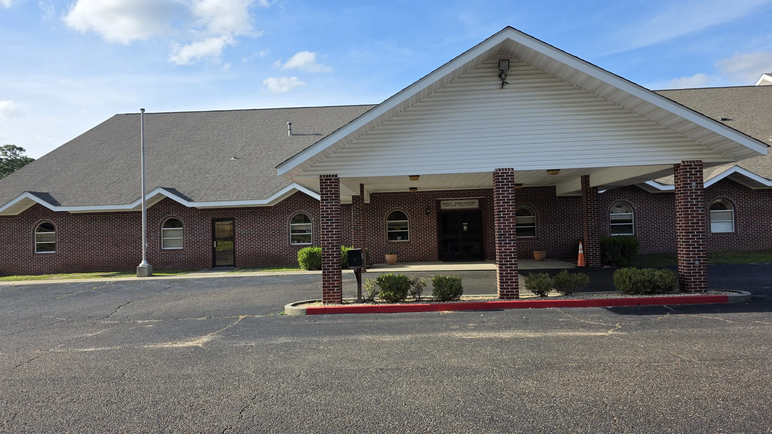 Mobile Junior Academy Campus