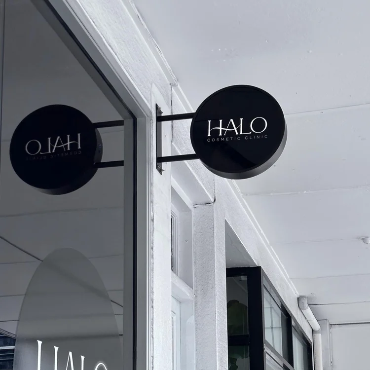 Halo Cosmetic Clinic round projecting lightbox sign