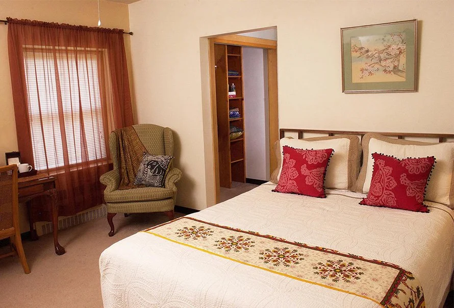 Deluxe Queen room