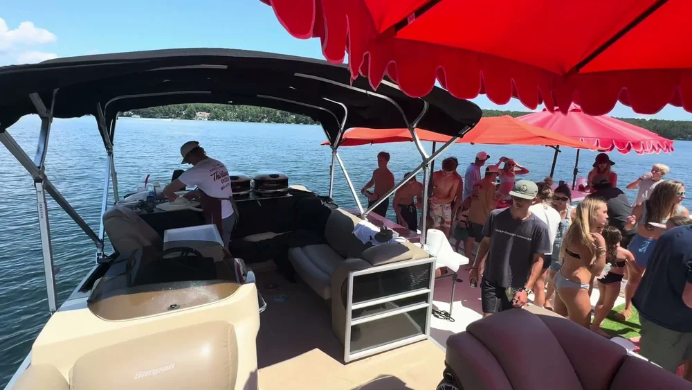 Pizza served on a pontoon boat on the lake