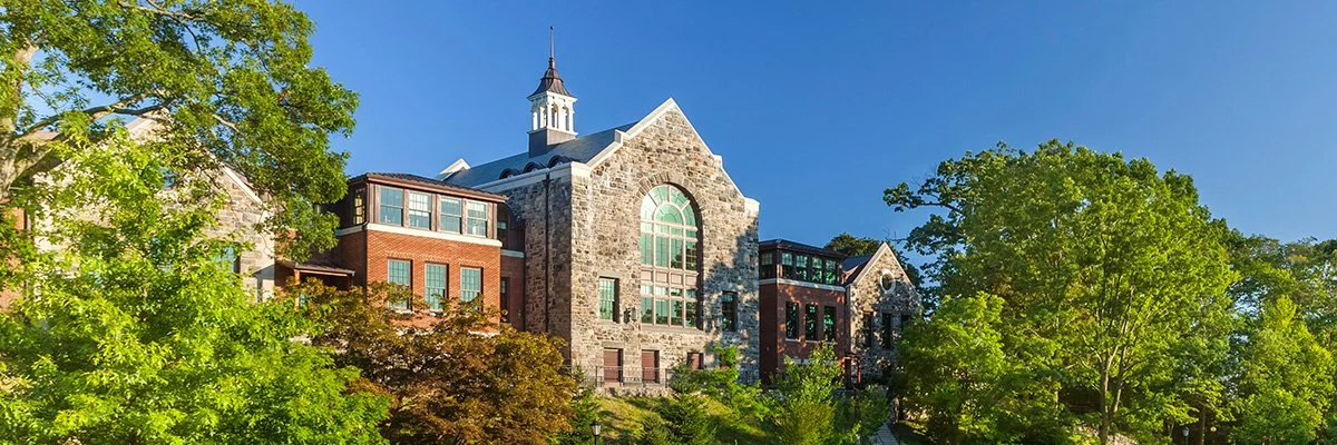 goodhue memorial hall with courtyard