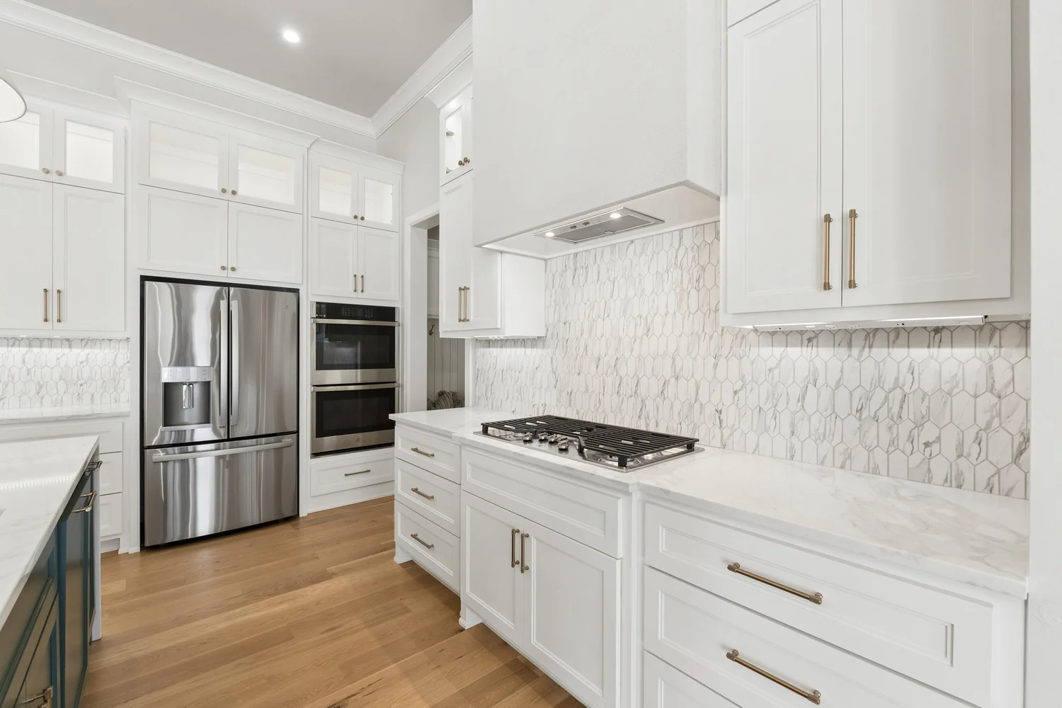 Range Wall — New Construction Photo Tour, Nested Tours builder photography, Oklahoma