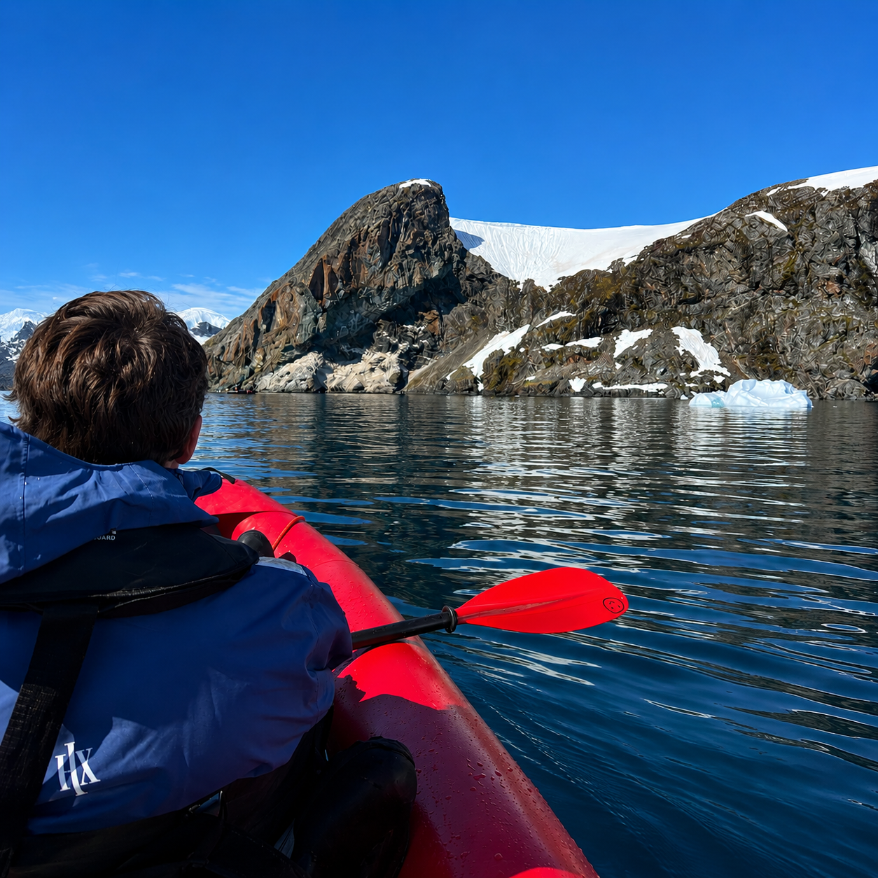 venture-to-see-antarctica-kayaking-hx-expeditions