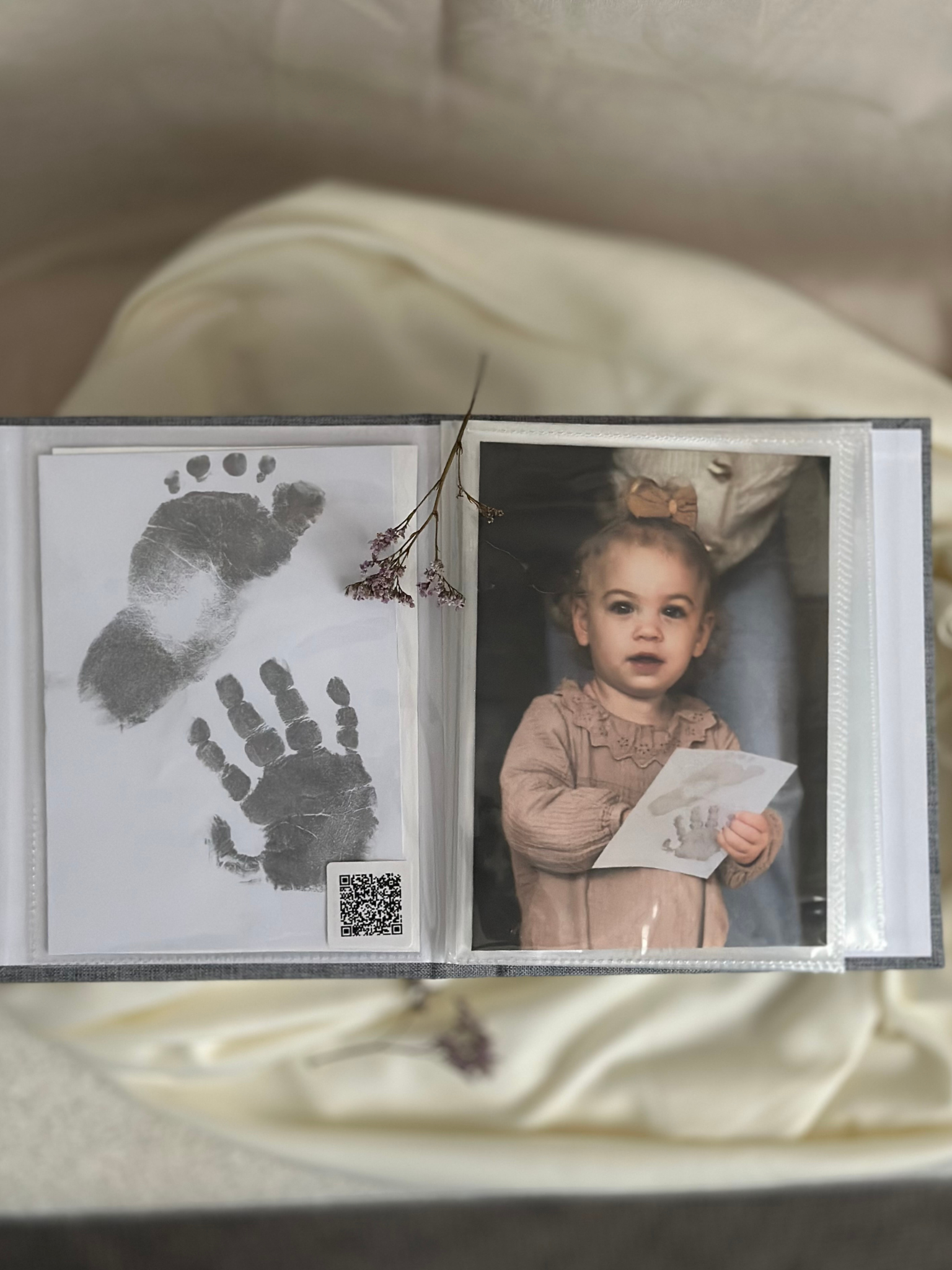 Rituel empreinte bébé sans encre Galerie AMKA