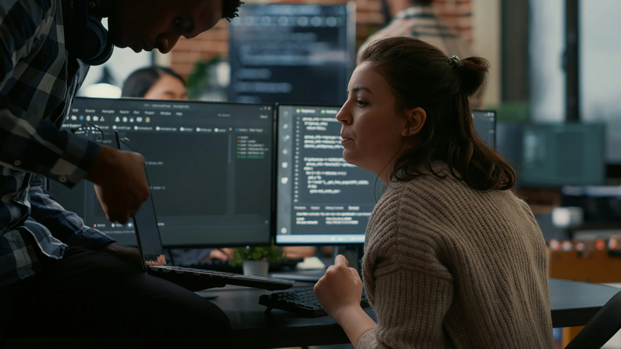 We build your assistant