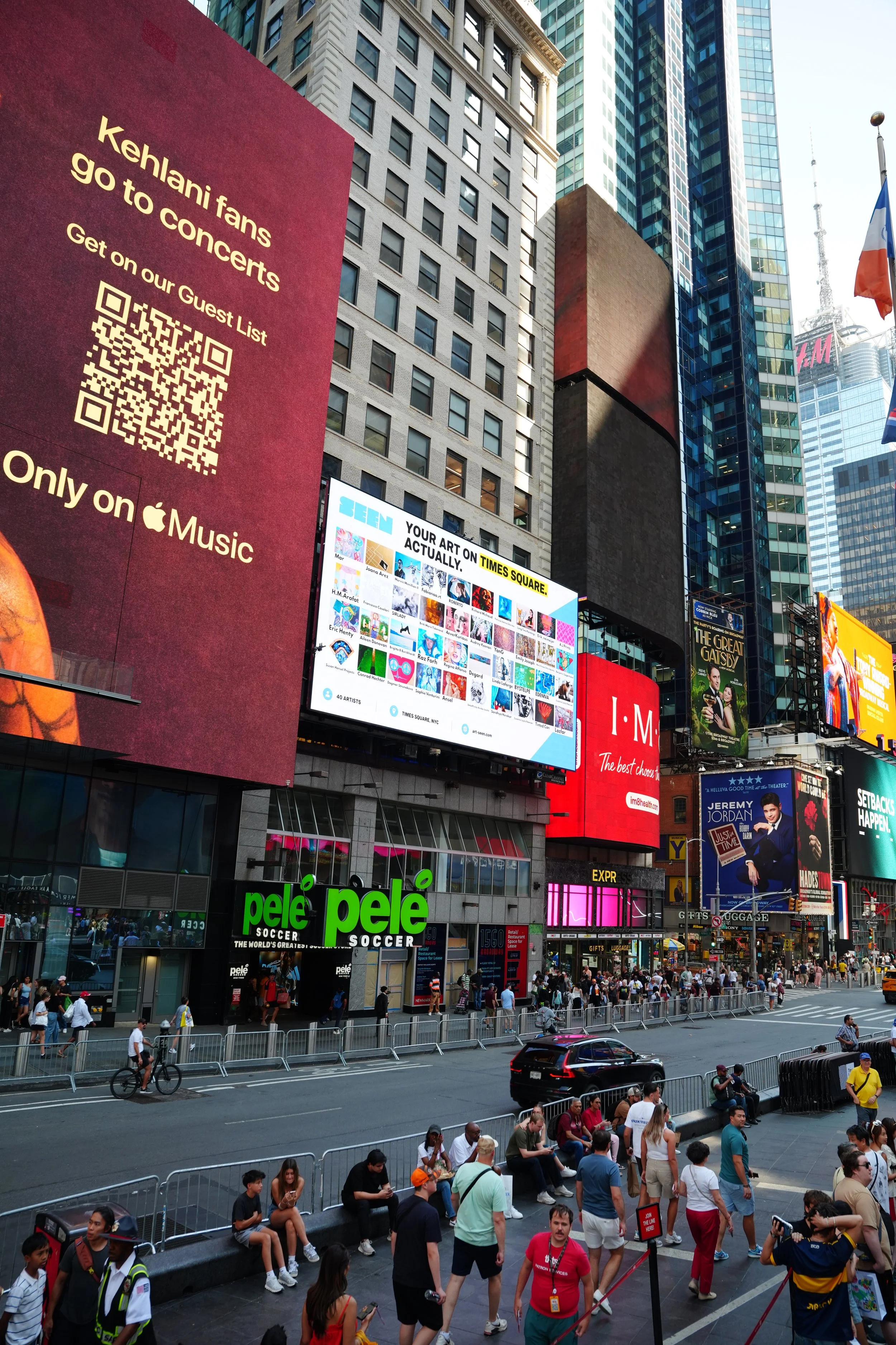 Times Square screen loop