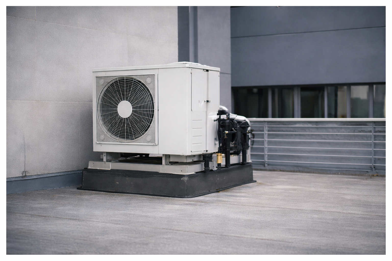 DX kjøle- og varmeanlegg