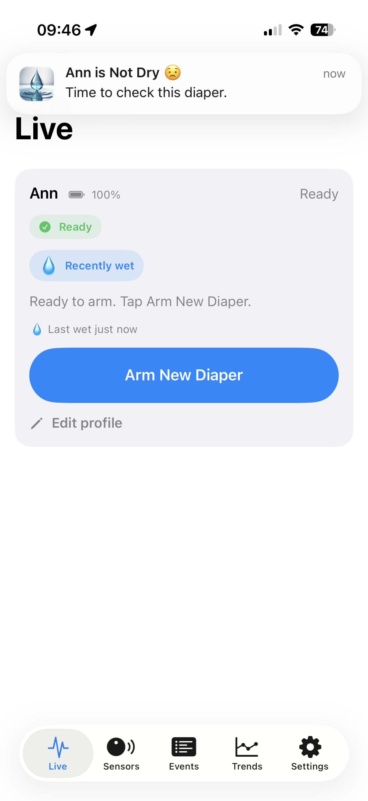 DryClip Live screen showing Ann’s Not Dry notification, Recently wet history, Ready status, and Arm New Diaper button