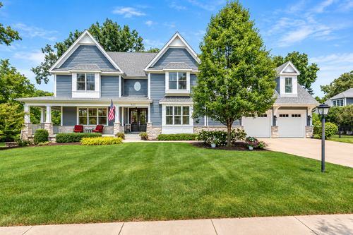 925 W Benton Ave, Naperville