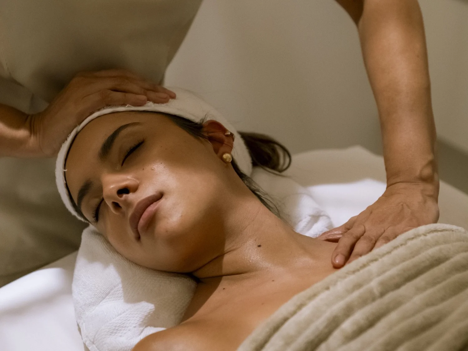 Masaje de cuello y hombros en LUM Madrid