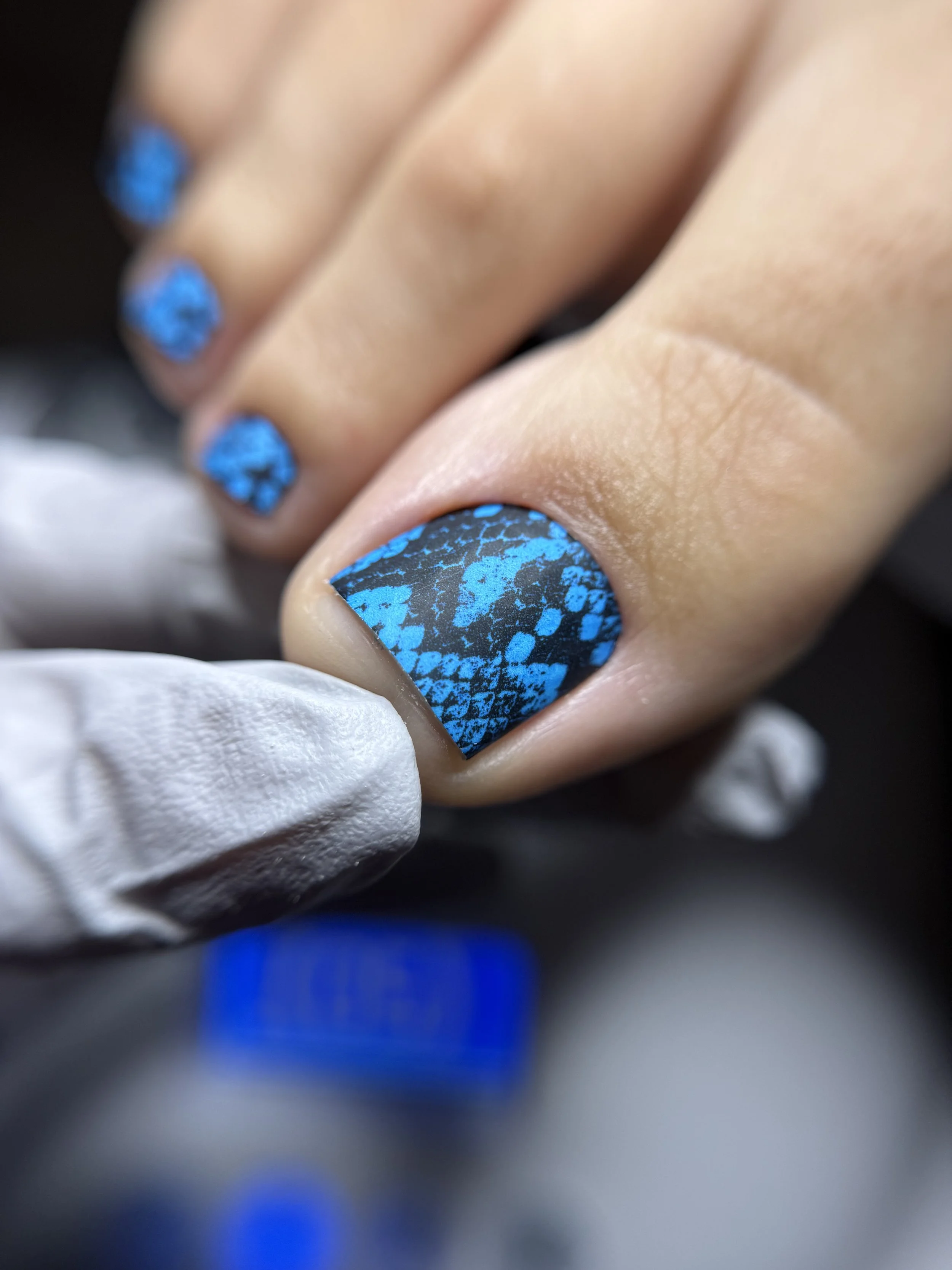 Dry pedicure example by Kristina Shishkina