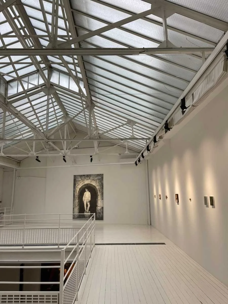 Stratégie réseaux sociaux visant à structurer la présence et la visibilité de la marque sur ses plateformes