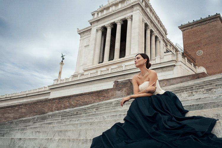 AETERNA — Catrinel Marlon, Rome, photographed by Edward Aninaru