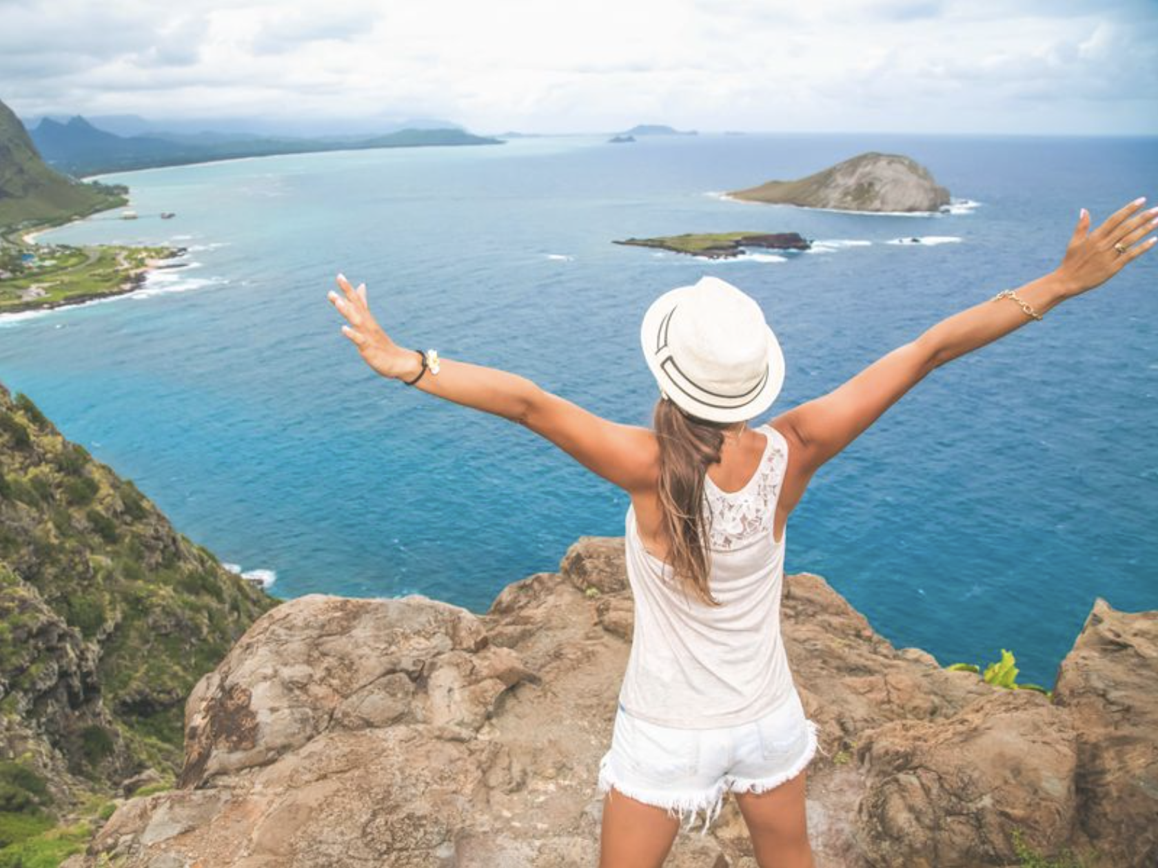 Makapuʻu Lighthouse Trail and Halona Blowhole Tour