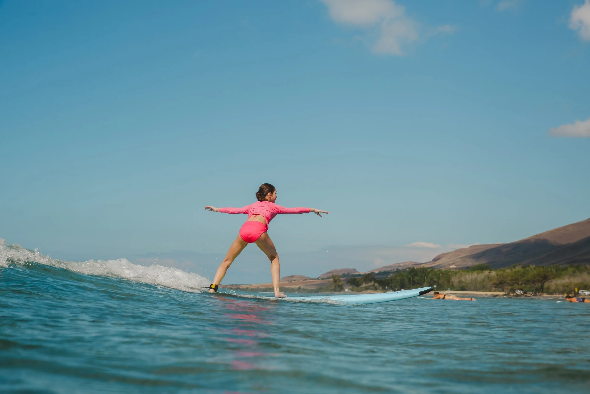 Makai Surf Club beginner surf lesson