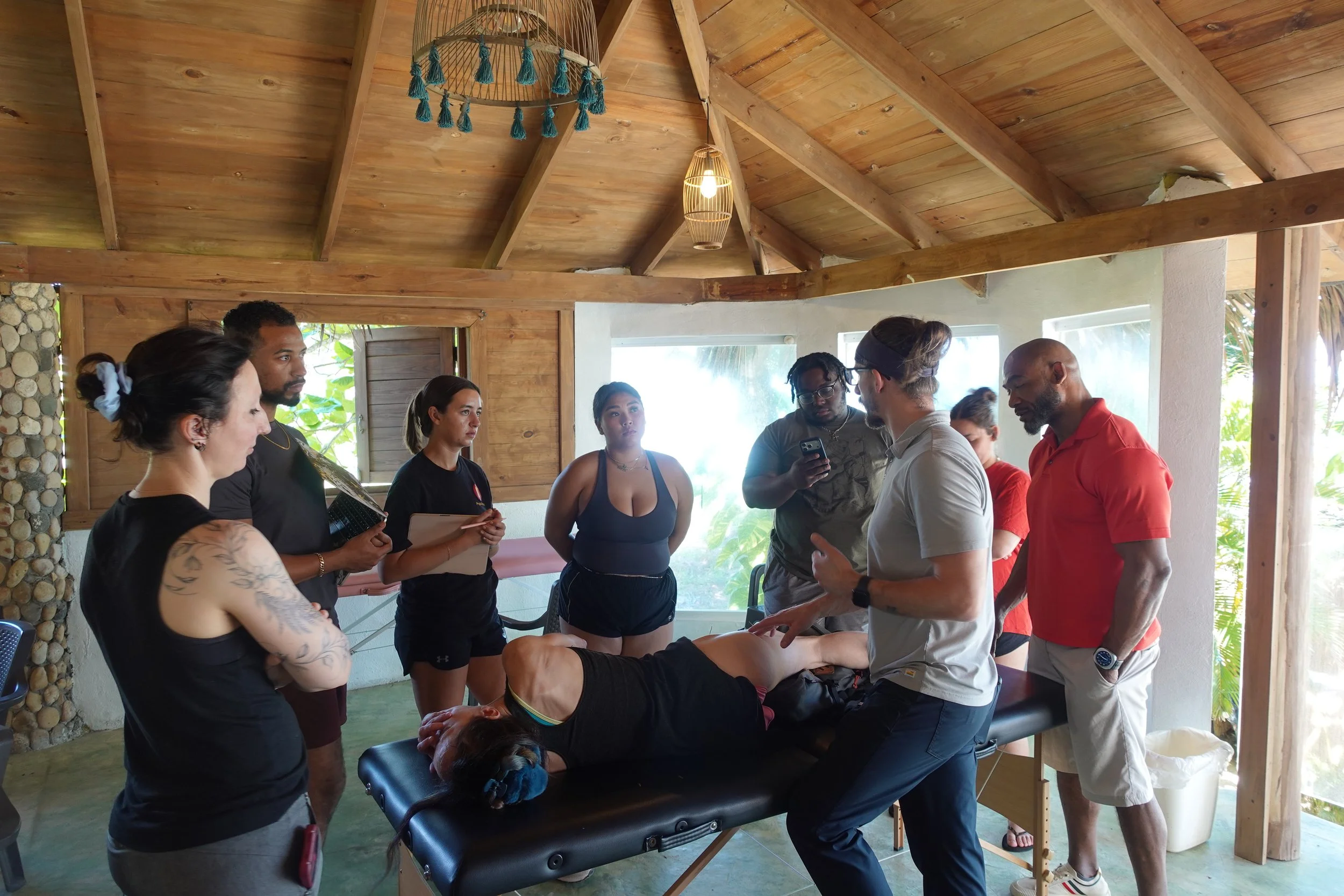Clinical instruction during the Sports Dry Needling course
