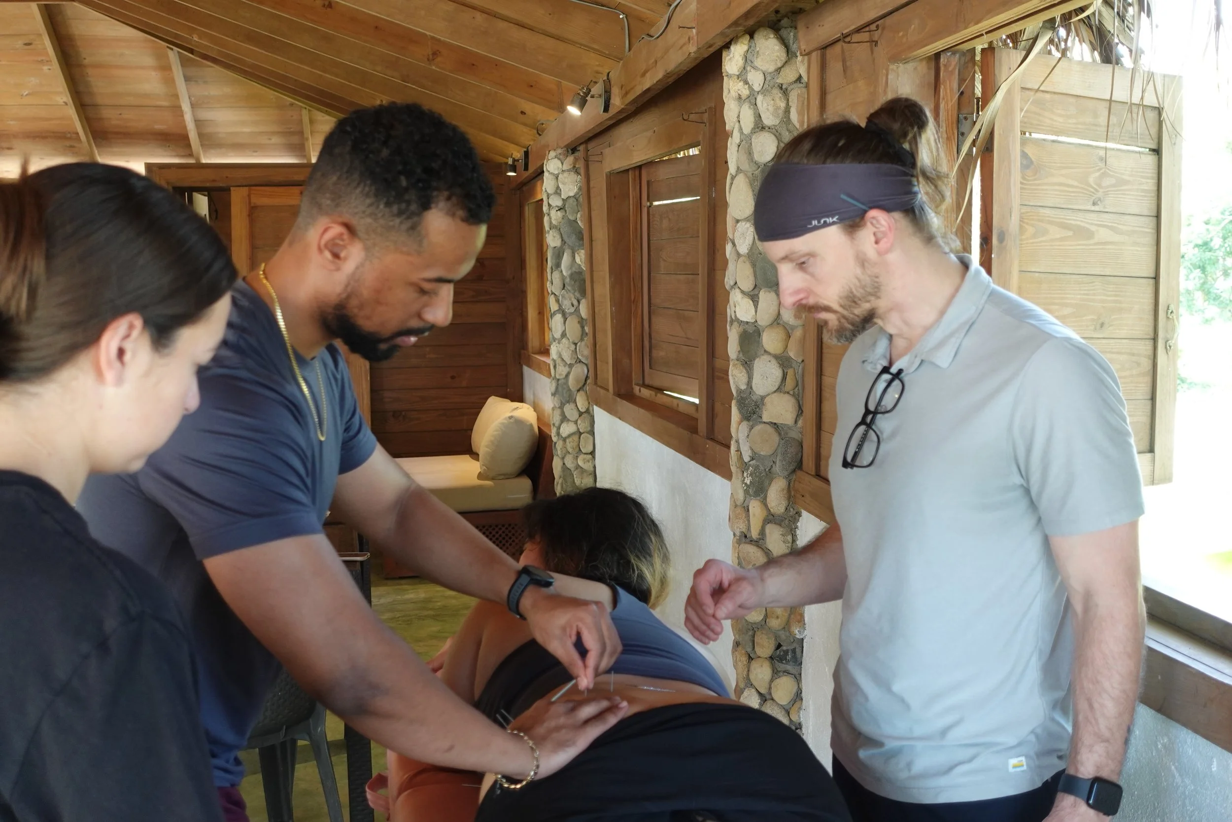 Hands-on sports dry needling training