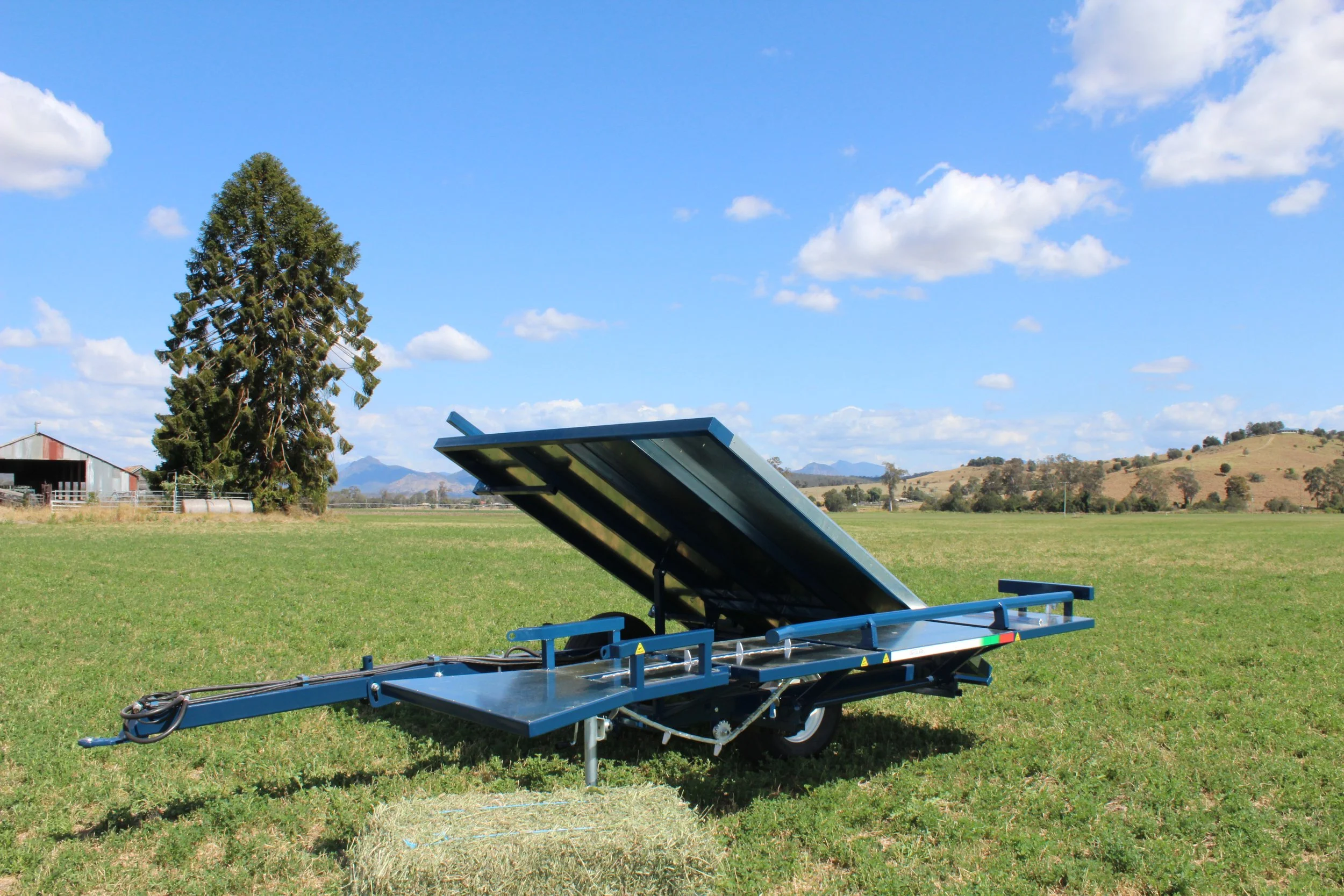 Muller Fabrications 15 Bale Accumulator