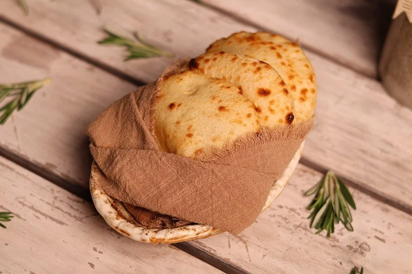 Pita Basket (v)