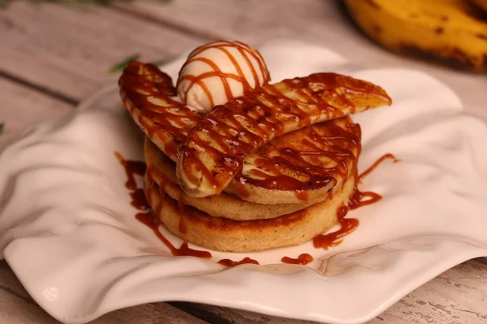 Roasted Banana Pancakes (v)