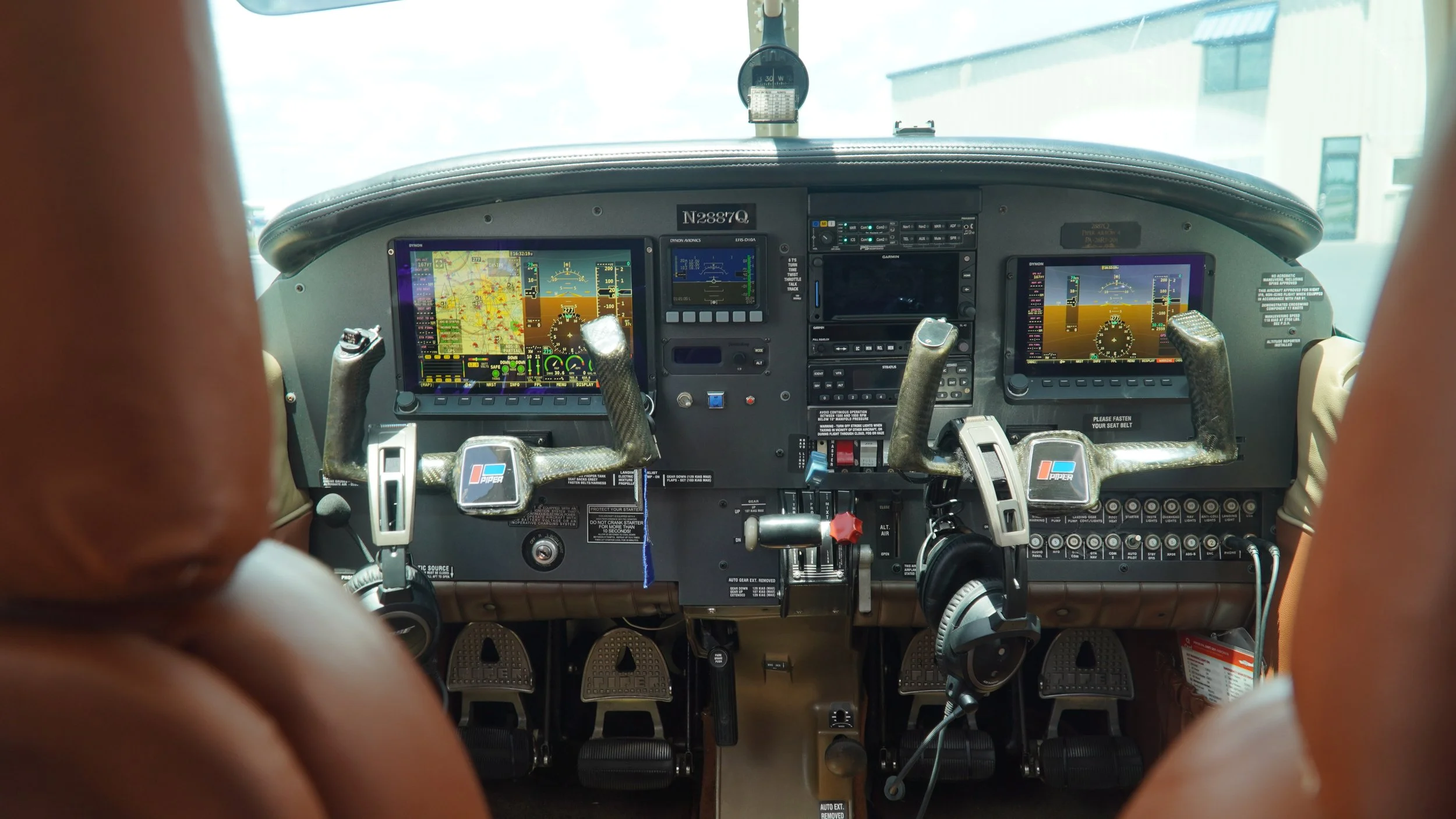 N2887Q Panel