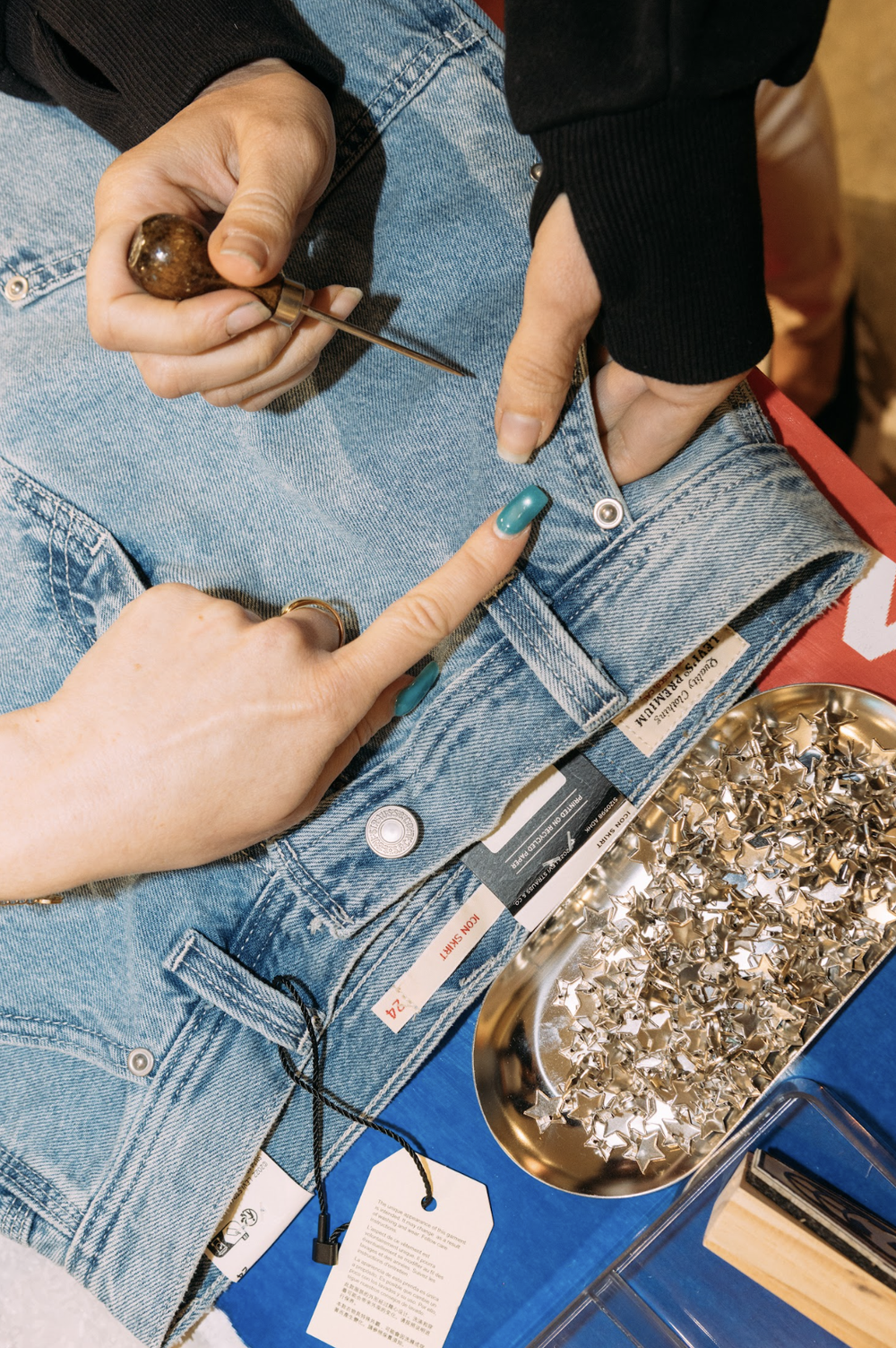 Olivia Rose at the live Levi's World Cup customization workshop in New York
