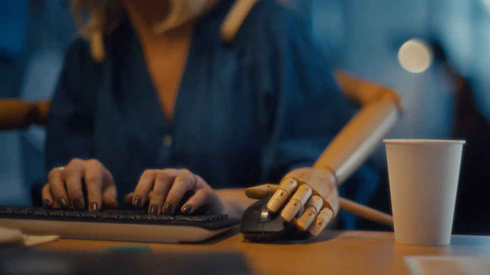 Dynatrace “No Worries” campaign 6-second cutdown showing a baby being handed to a mom in the hospital