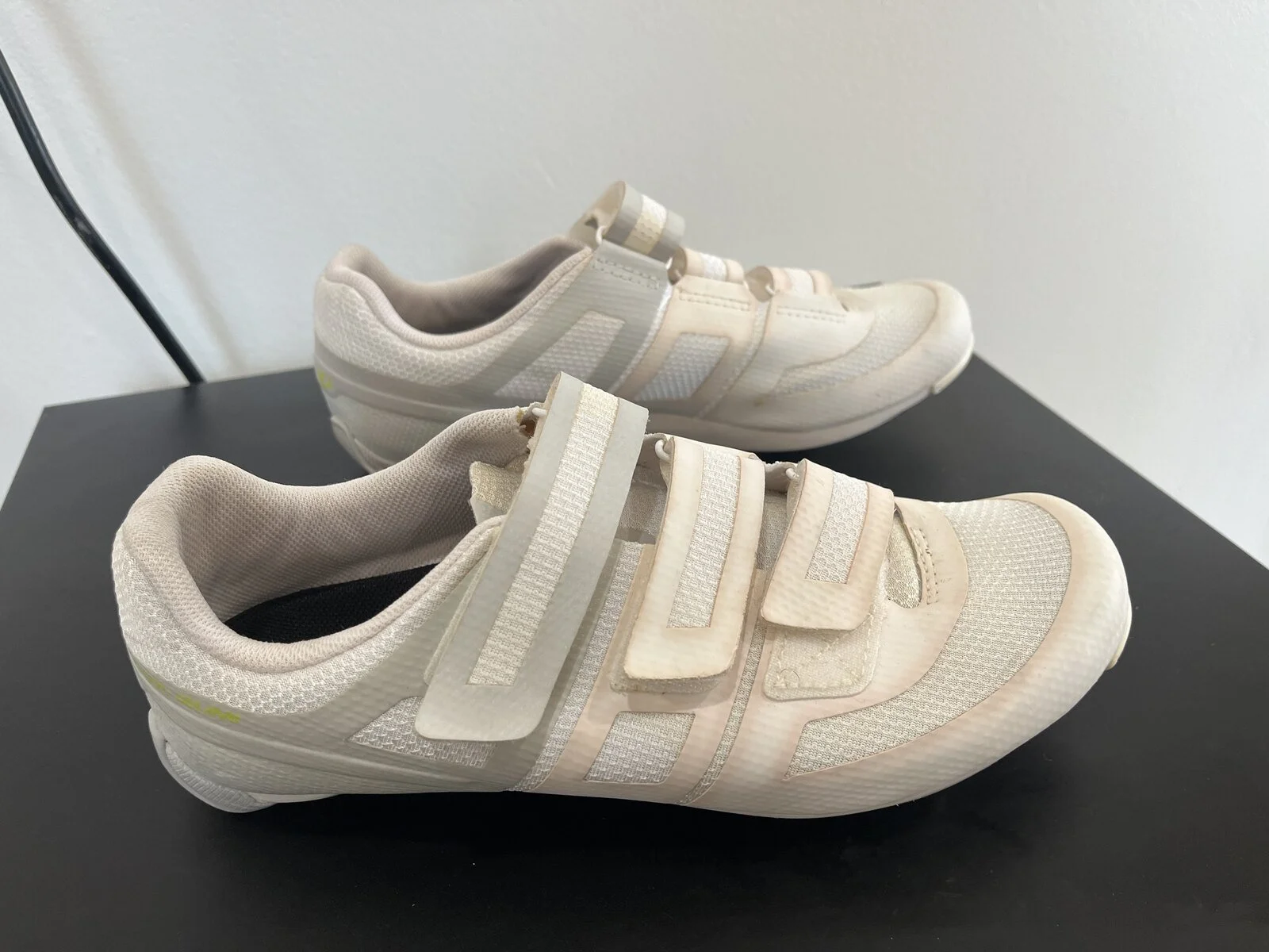 Giro White Cycling Shoes