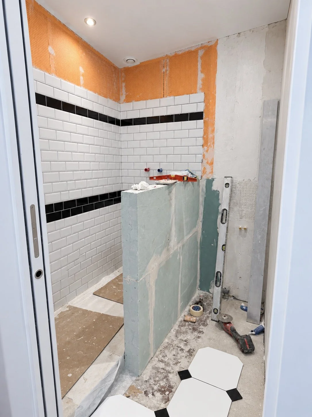 Salle de bain à Malakoff pendant les travaux