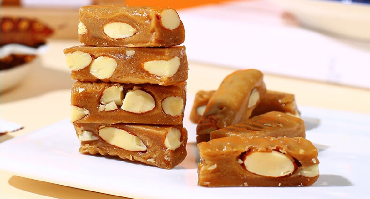 Almond Toffee image 3