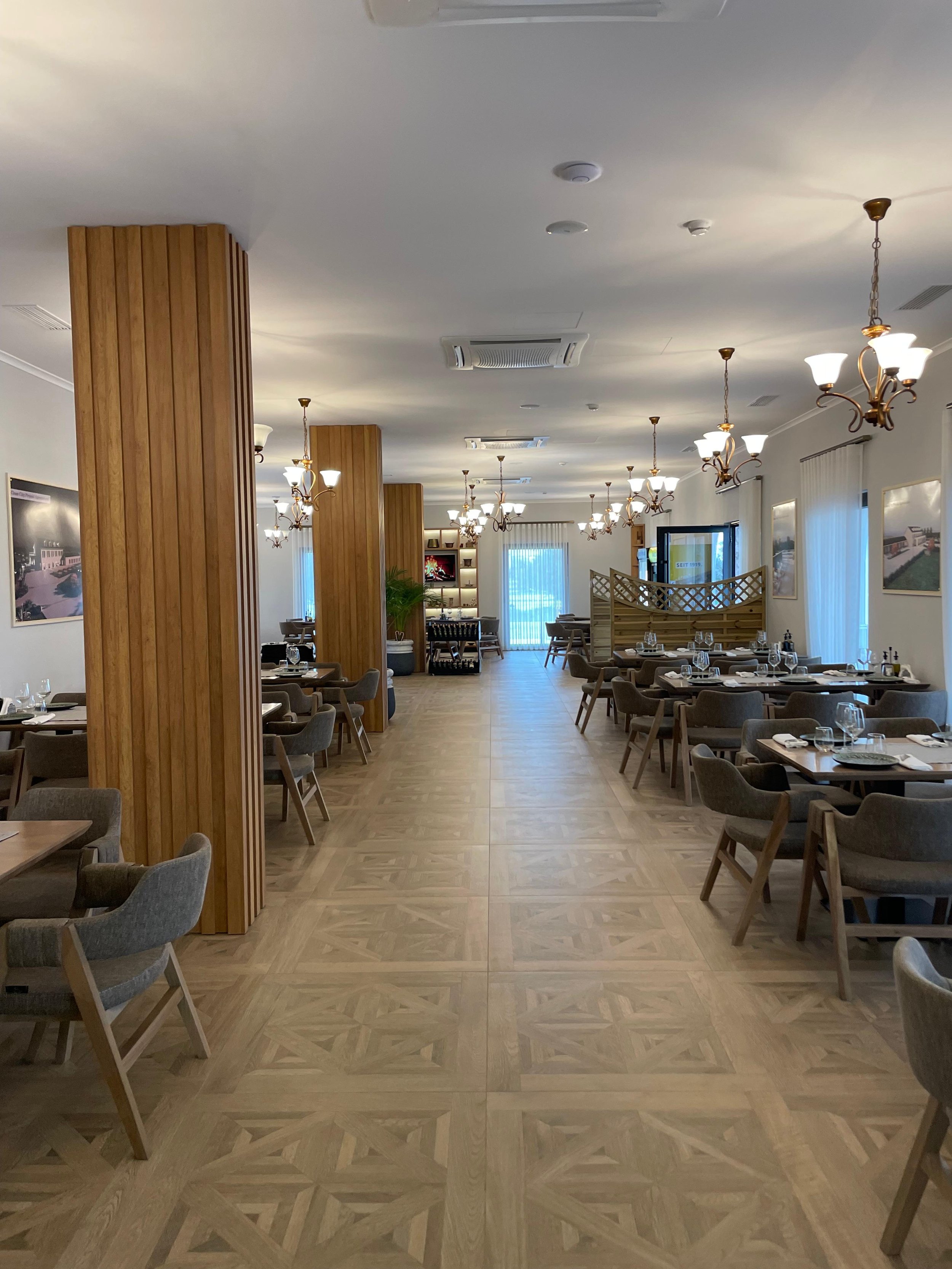 Restaurant view