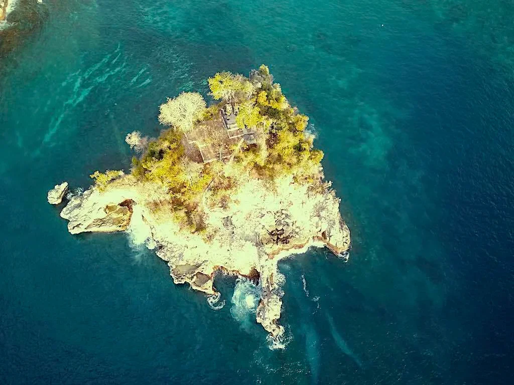 Crystal Bay Nusa Penida Bali