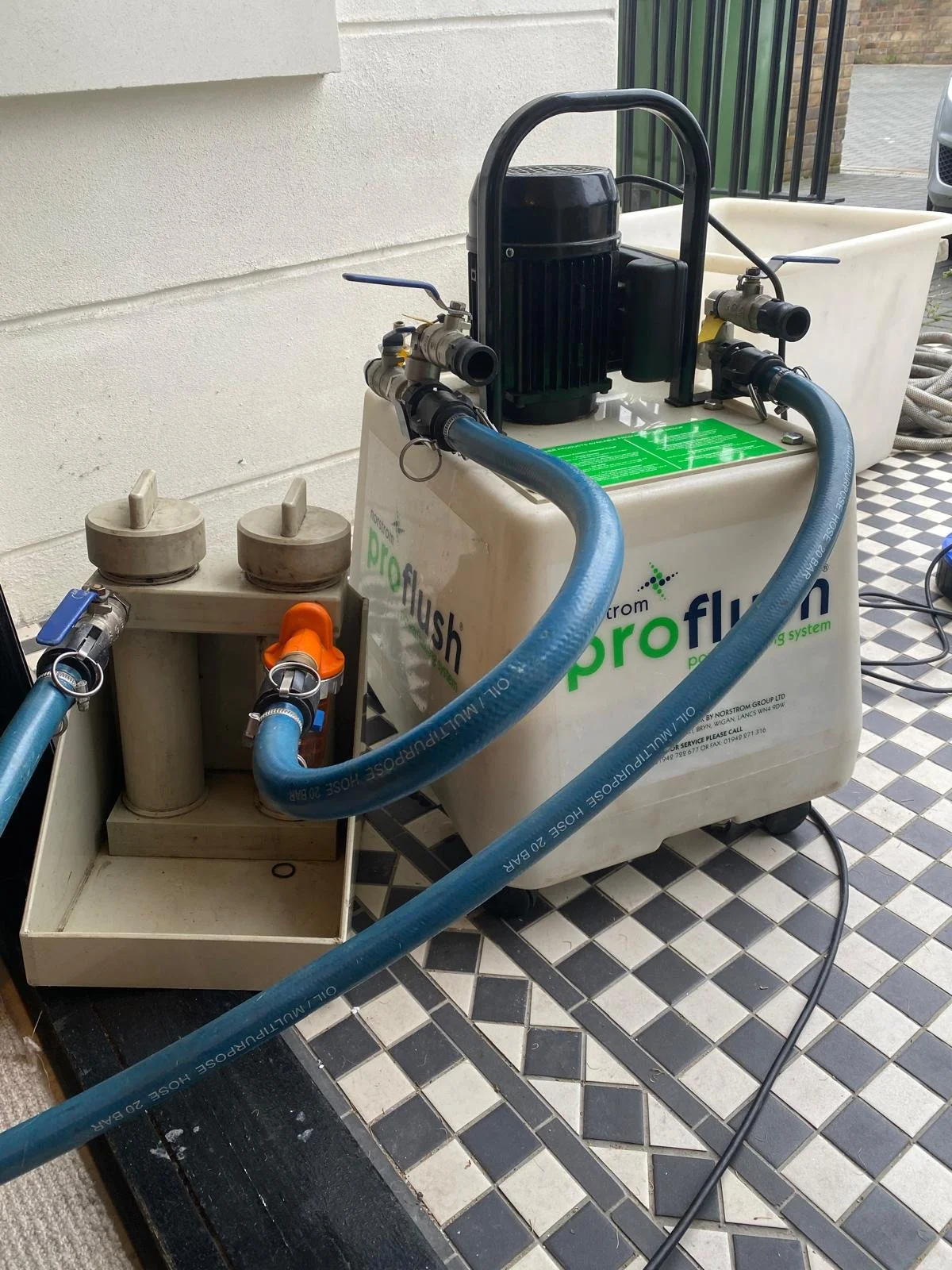 Central heating power flush service