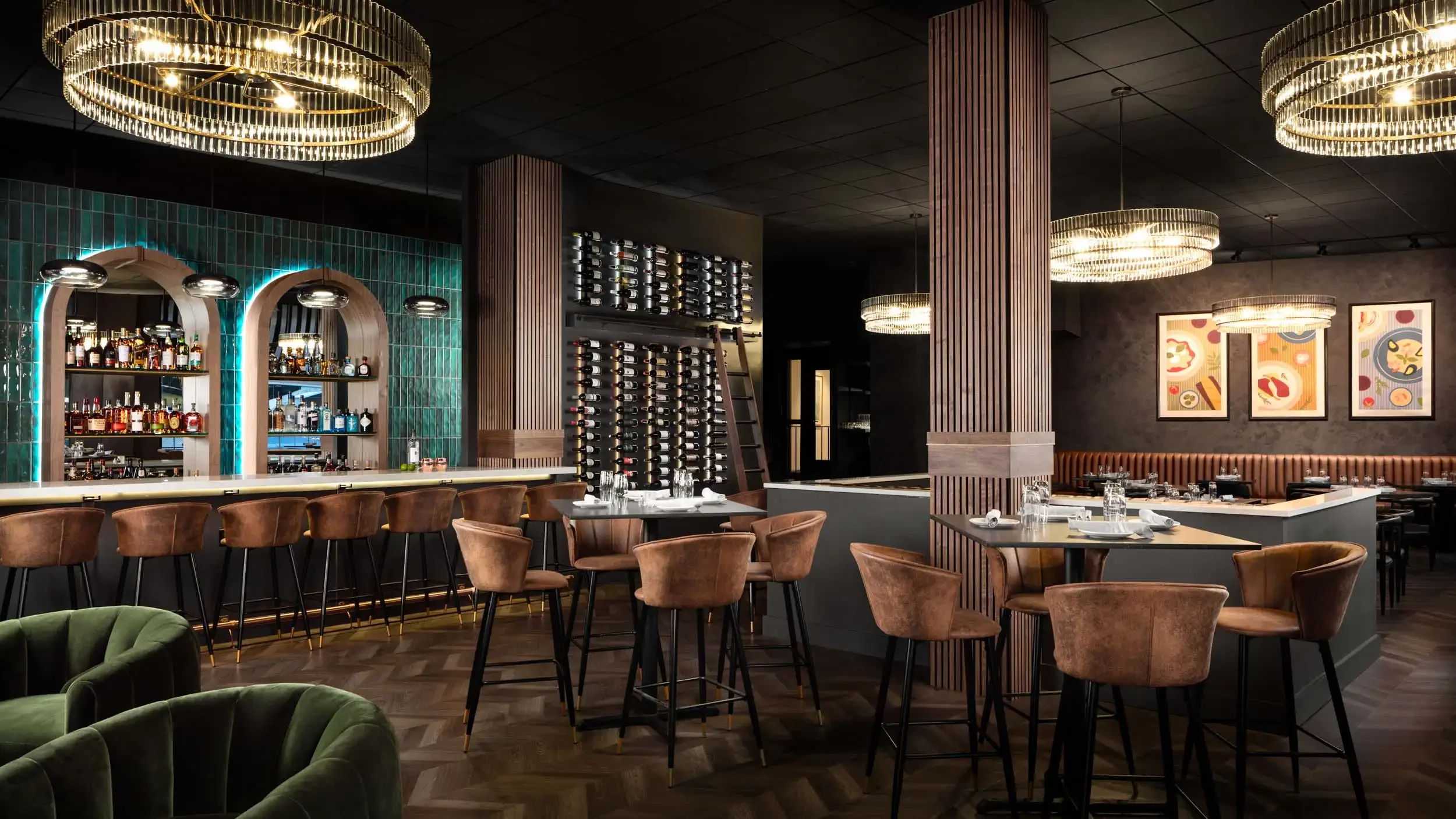 Panoramic view of La Dolce Vita’s bar and dining room