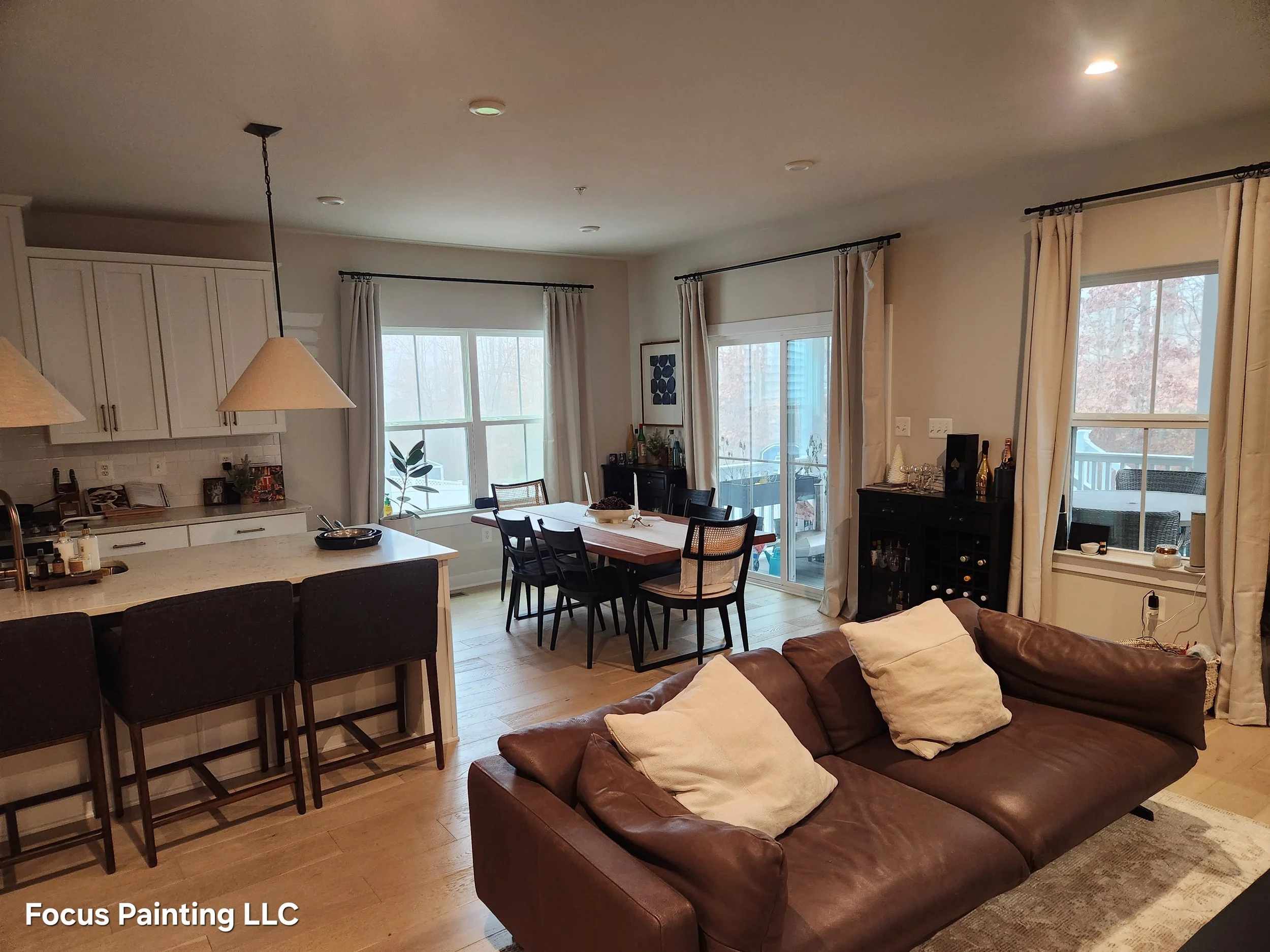 Interior painting of ceiling, walls, and trim by Focus Painting in Maryland