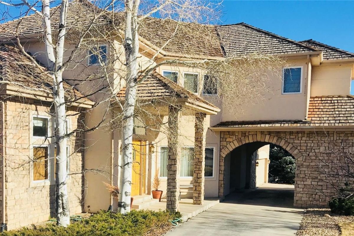 1 Golden Eagle Lane, Littleton CO