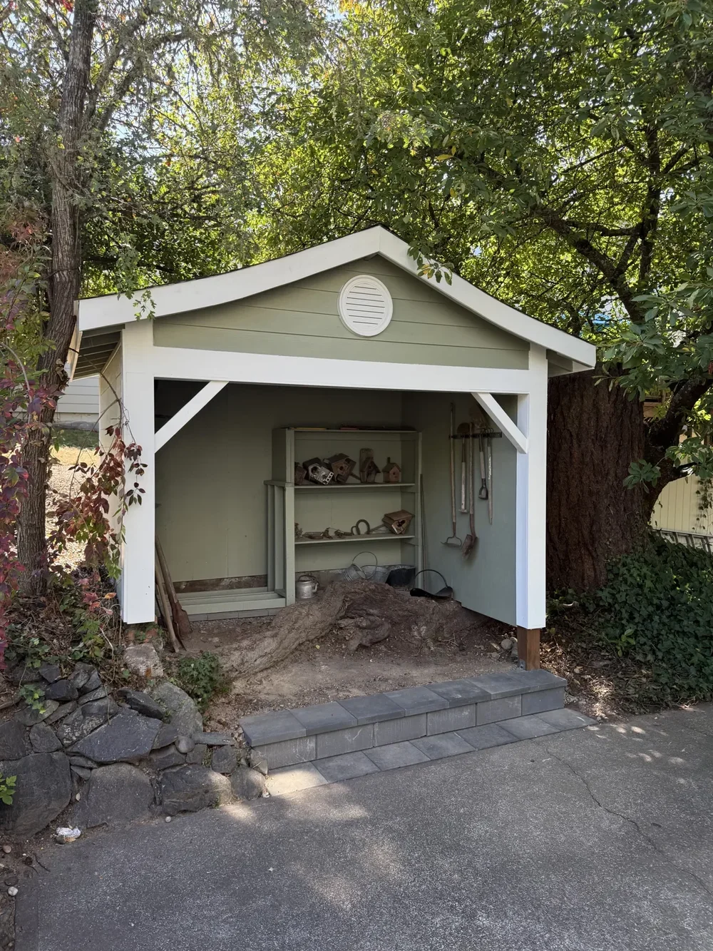 Custom curved-roof shelter in Steilacoom