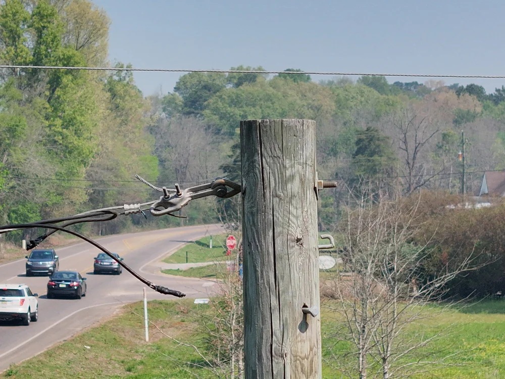 Pole top at road level