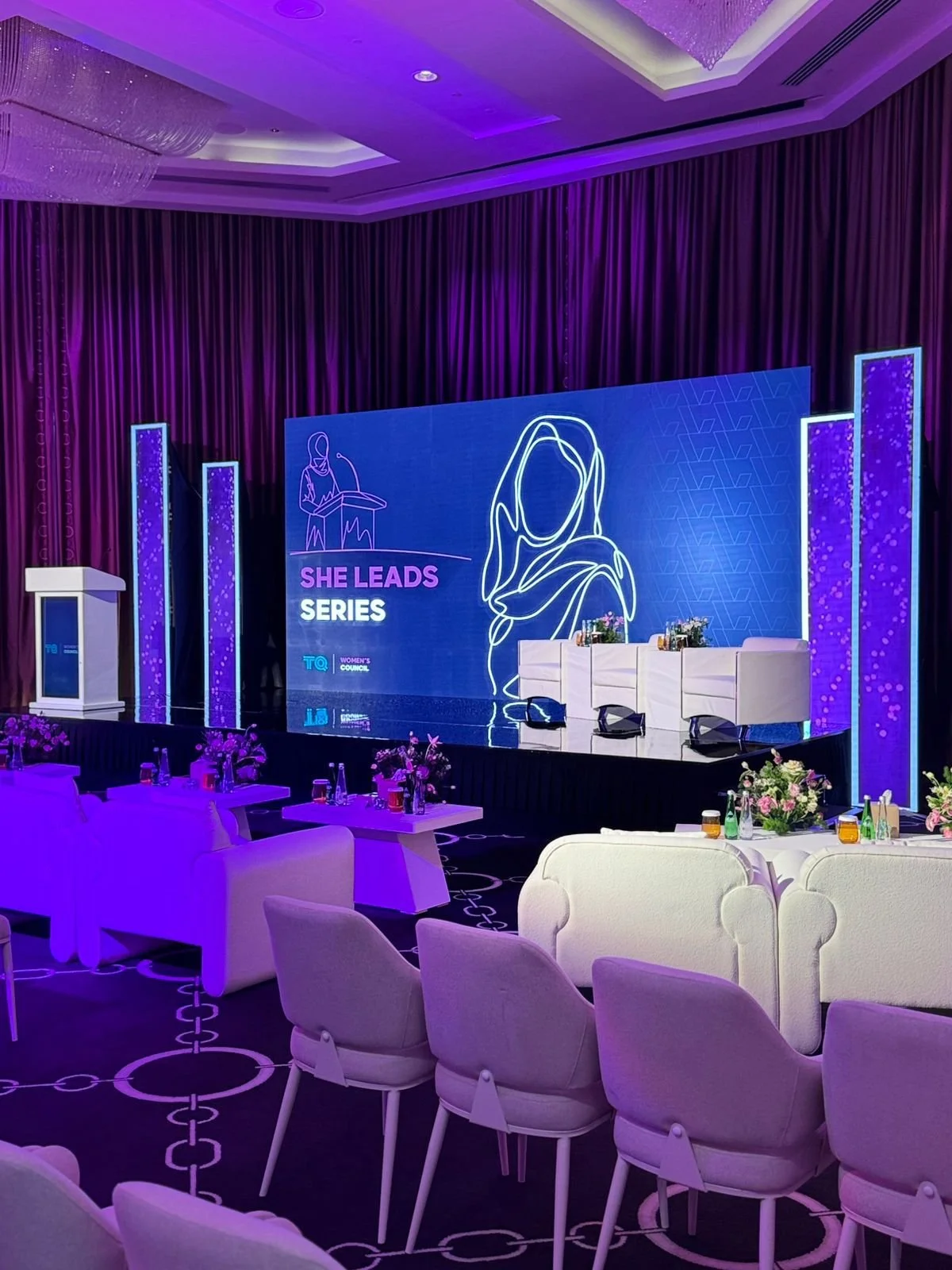 LED screen rental Abu Dhabi – She Leads Series corporate event EchoLight UAE
