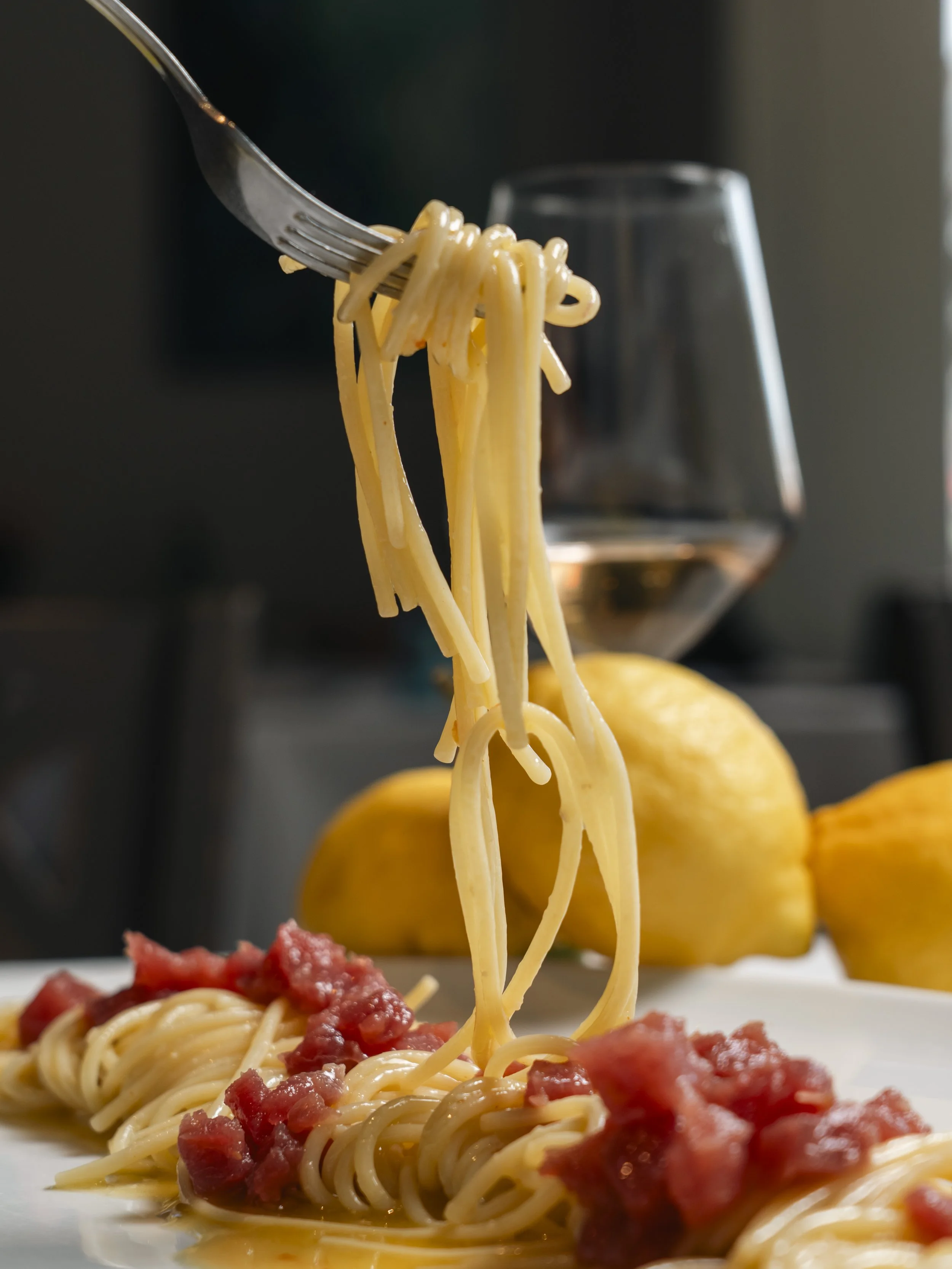 Pasta sollevata dalla forchetta