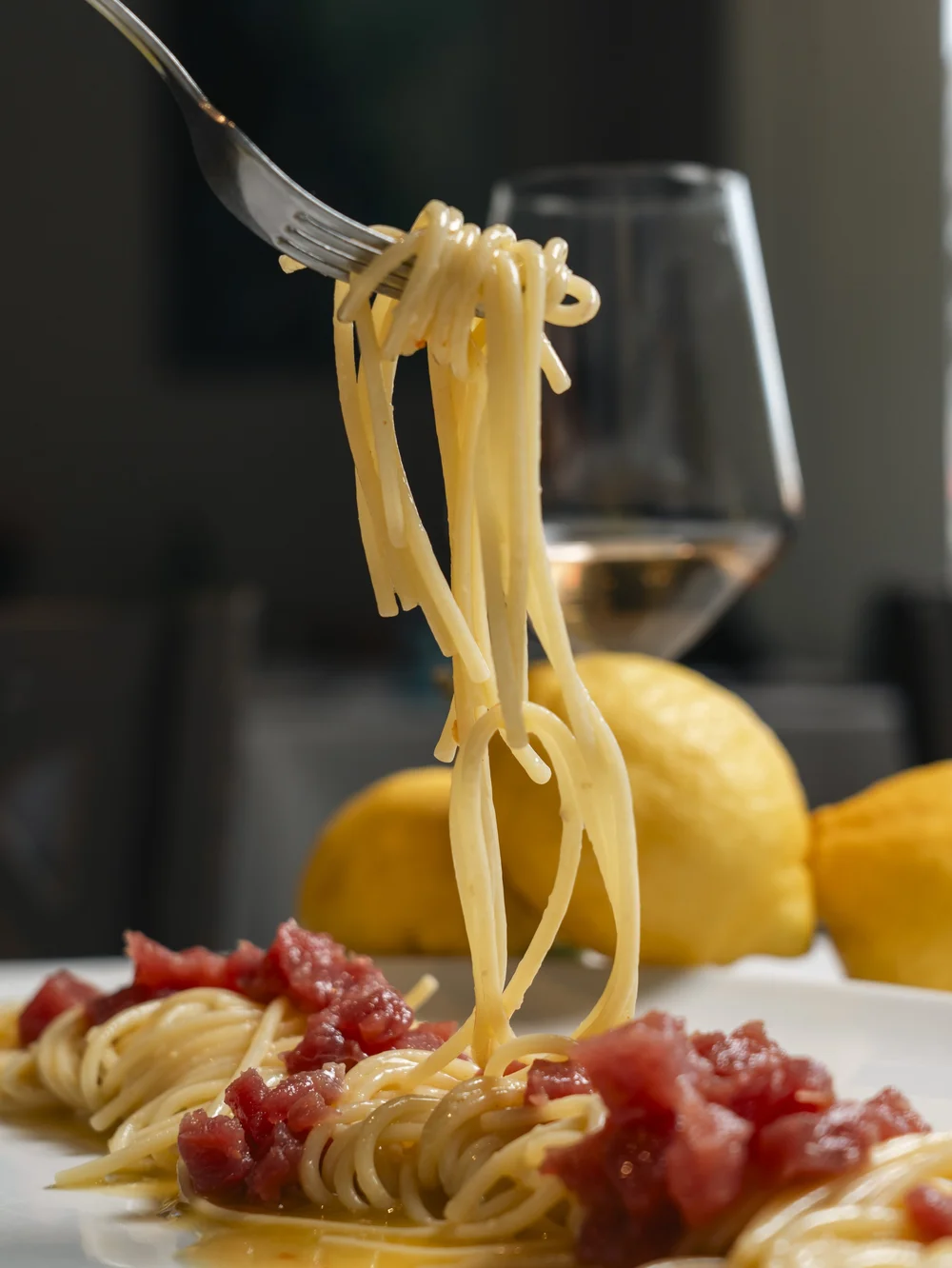 Pasta sollevata dalla forchetta