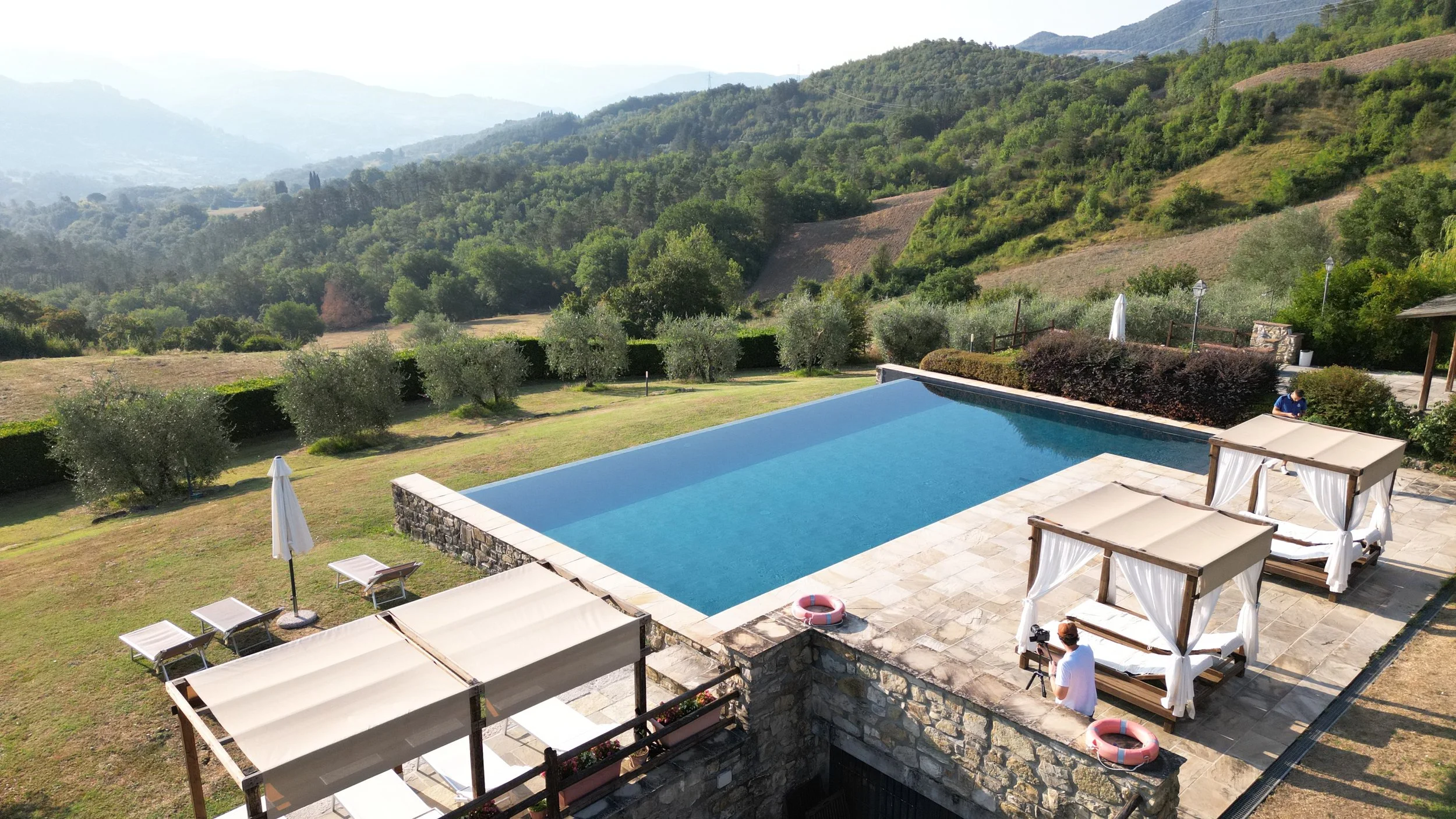 Veduta aerea della piscina
