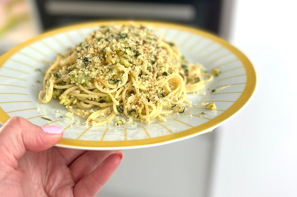 Zesty Courgette & Garlic Spaghetti