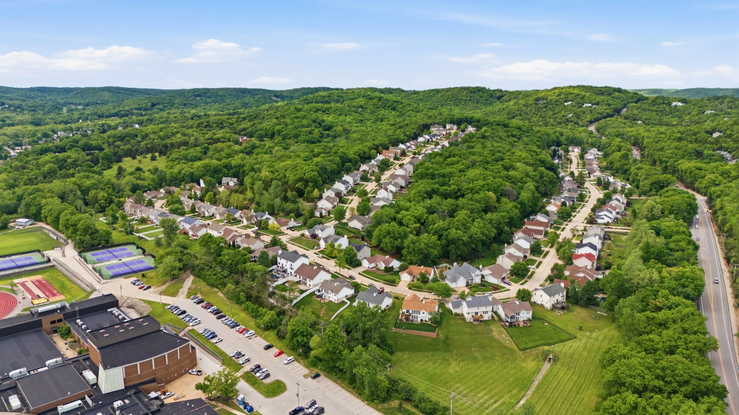 Eureka MO scenery Ozark foothills West County St. Louis homes