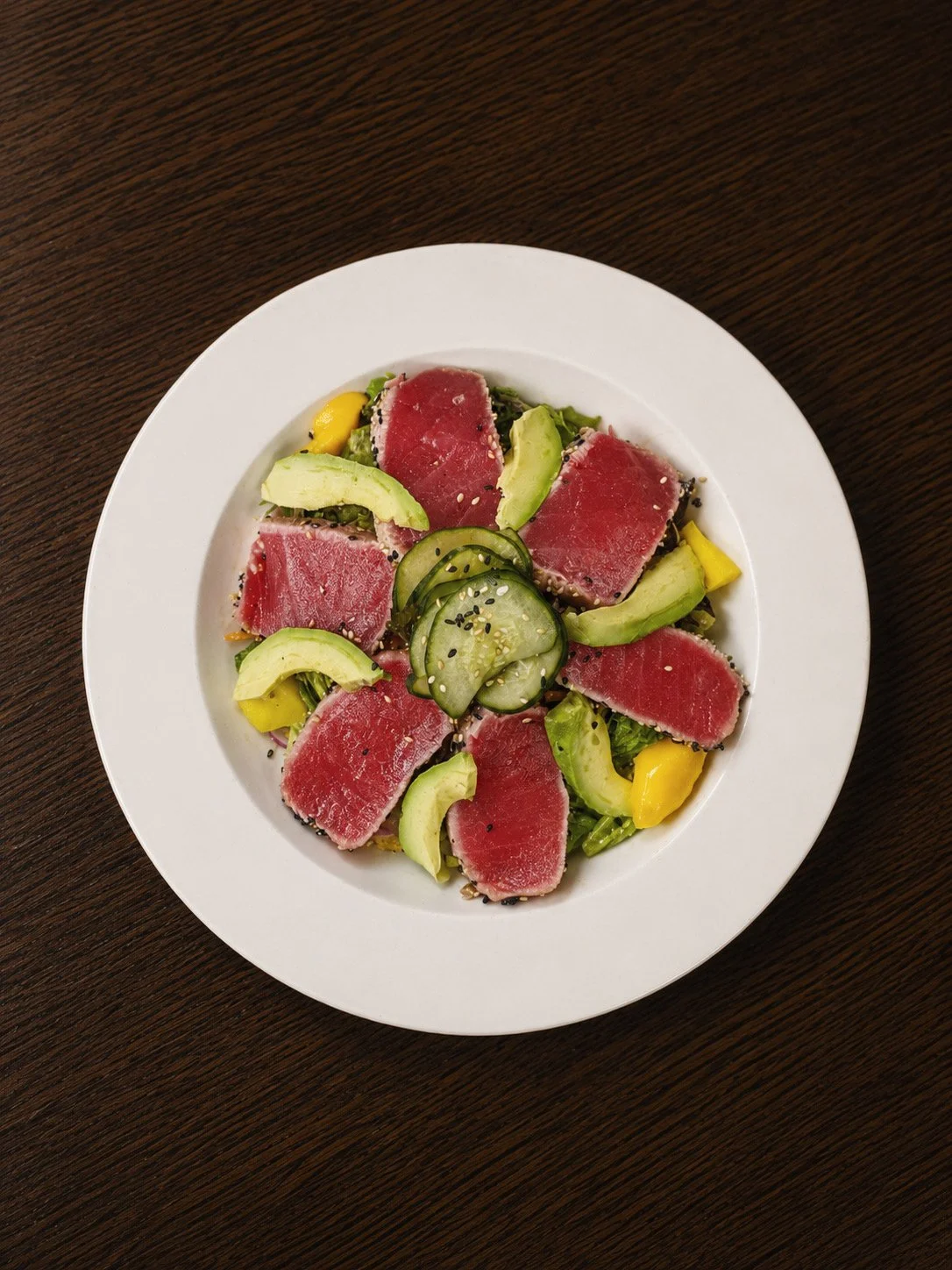 Seared Ahi Mango Salad