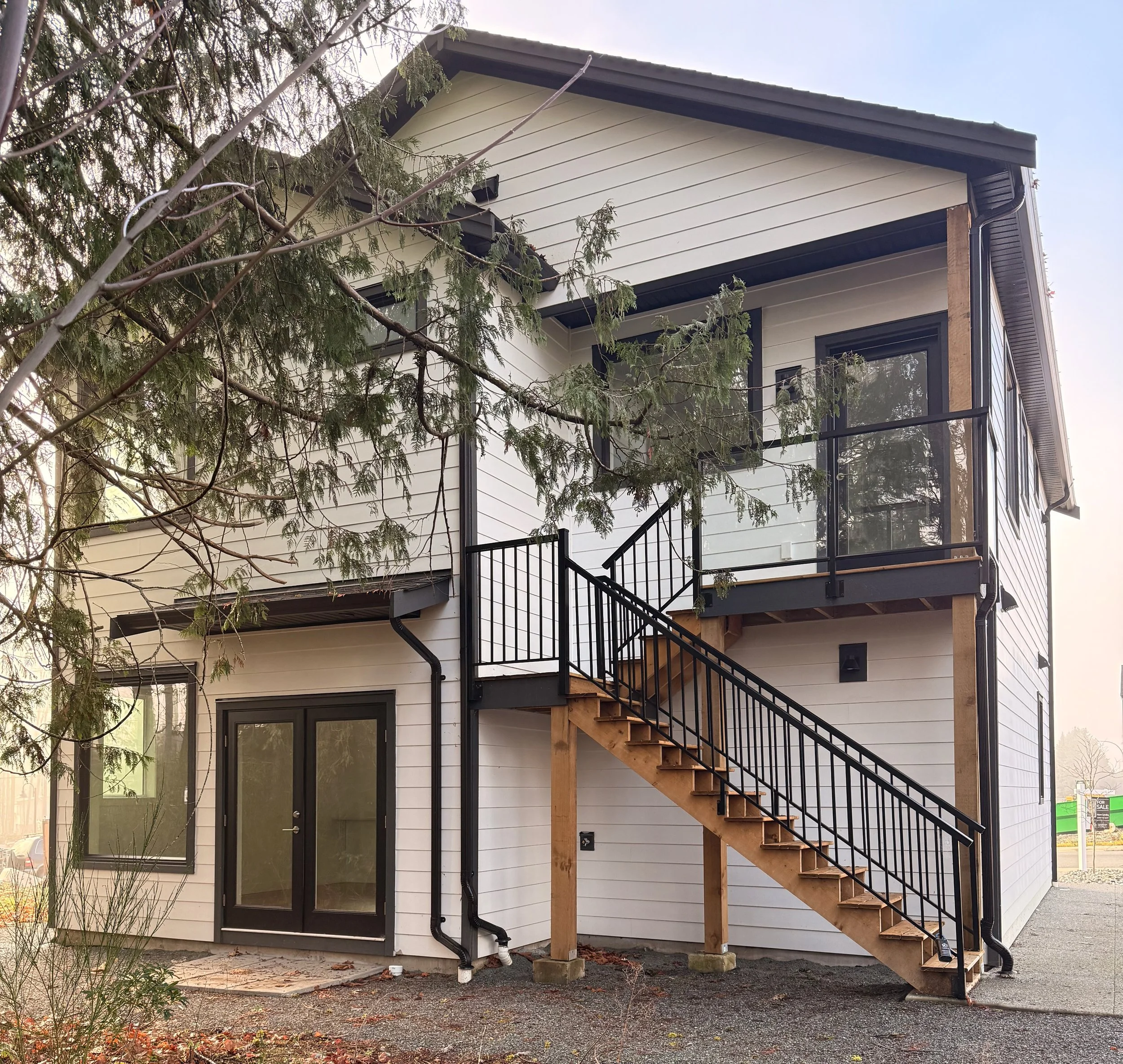 Lake Cowichan lifestyle — Stanley Creek