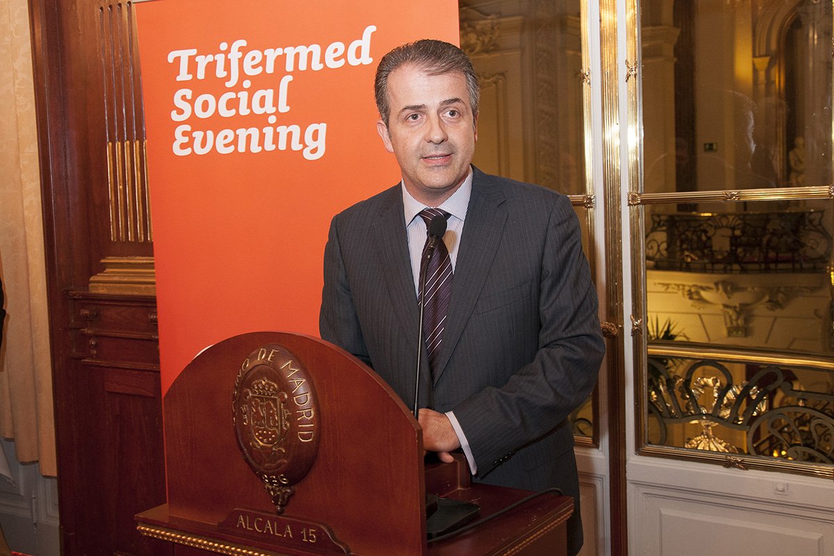 Trifermed Social Evening 2012 archive photograph tse-2012-074